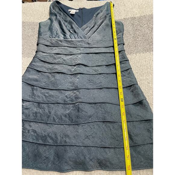 London Times Cocktail Layered Dress Womens Size 10 Blue Surplice Neck Sleeveless - Picture 4 of 8
